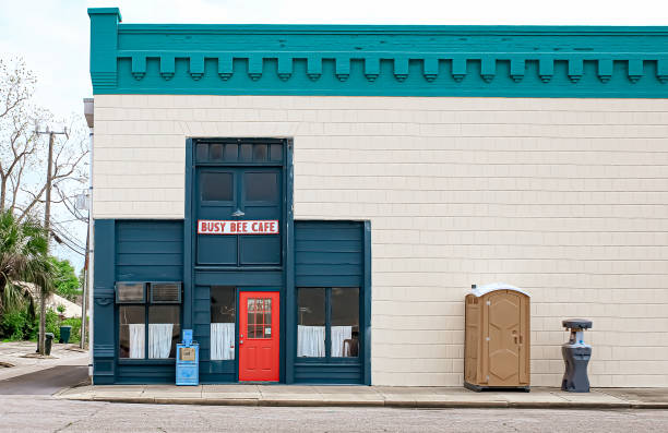 Portable Toilet Options We Offer in Wedgefield, SC
