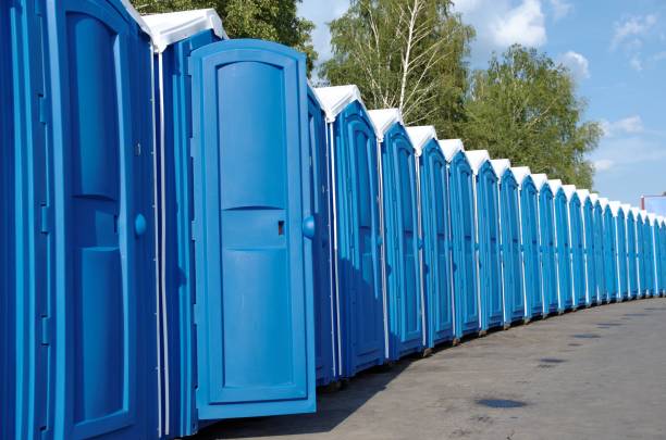 Best Portable restroom trailer rental  in Wedgefield, SC